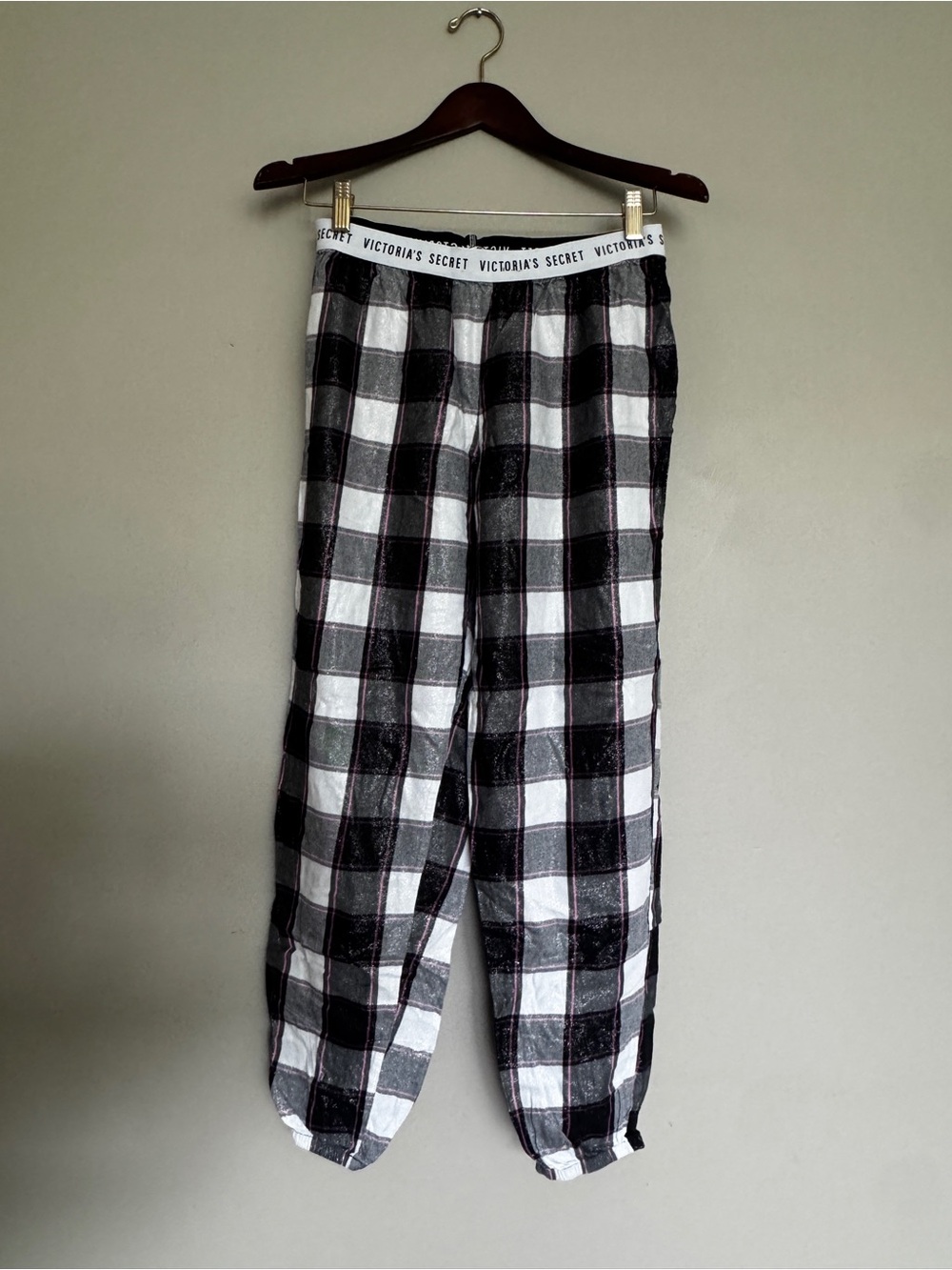 Victoria's Secret Black & White Plaid Shimmer Women’s Lounge Pajama Pants Small